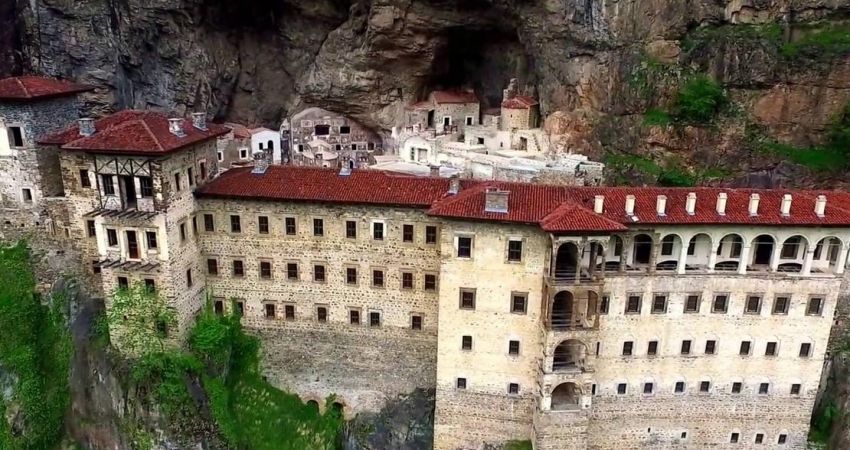 Uçaklı Karadeniz Yaylalar ve Batum Turu